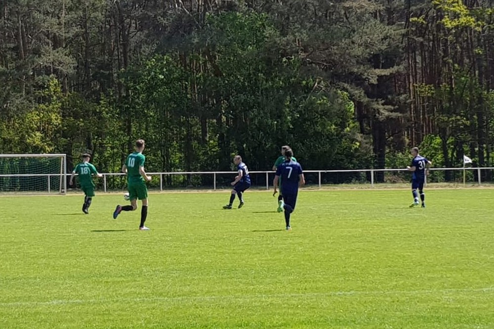 2019-05-12_SV-Ruhlsdorf-II-FC-Blau-Weiss-Stücken_03