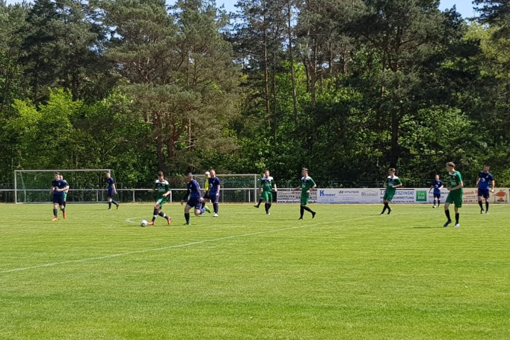 2019-05-12_SV-Ruhlsdorf-II-FC-Blau-Weiss-Stücken_05