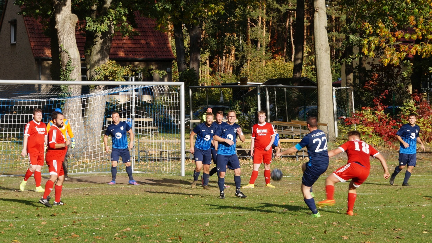 2022-10-16_FC-Blau-Weiss-Stuecken-Teltower-FV-1913-III_26