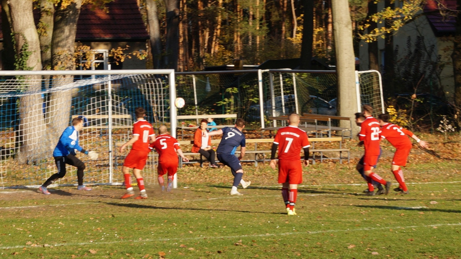 2022-11-13_FC-Blau-Weiss-Stuecken-ESV-Lok-Potsdam-II_25